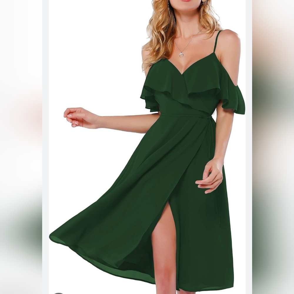 Azalosie Hunter Green Wrap off the shoulder Dancing Dress Size ML